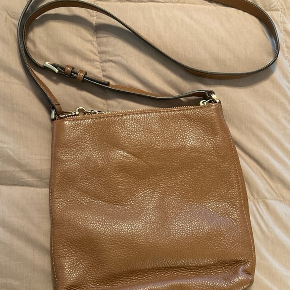 Michael Kors Soft and buttery brown leather, Crossbody - Picture 2 of 4